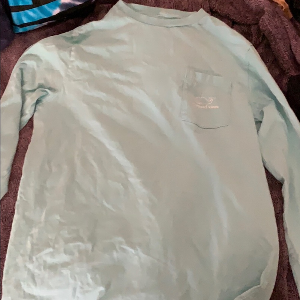 Long sleeve vineyard vines shirt